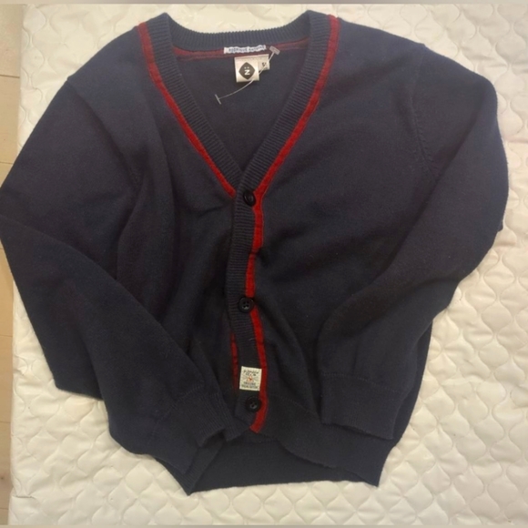 👛10/20$ items cardigan size 5 Little boy - Picture 2 of 4